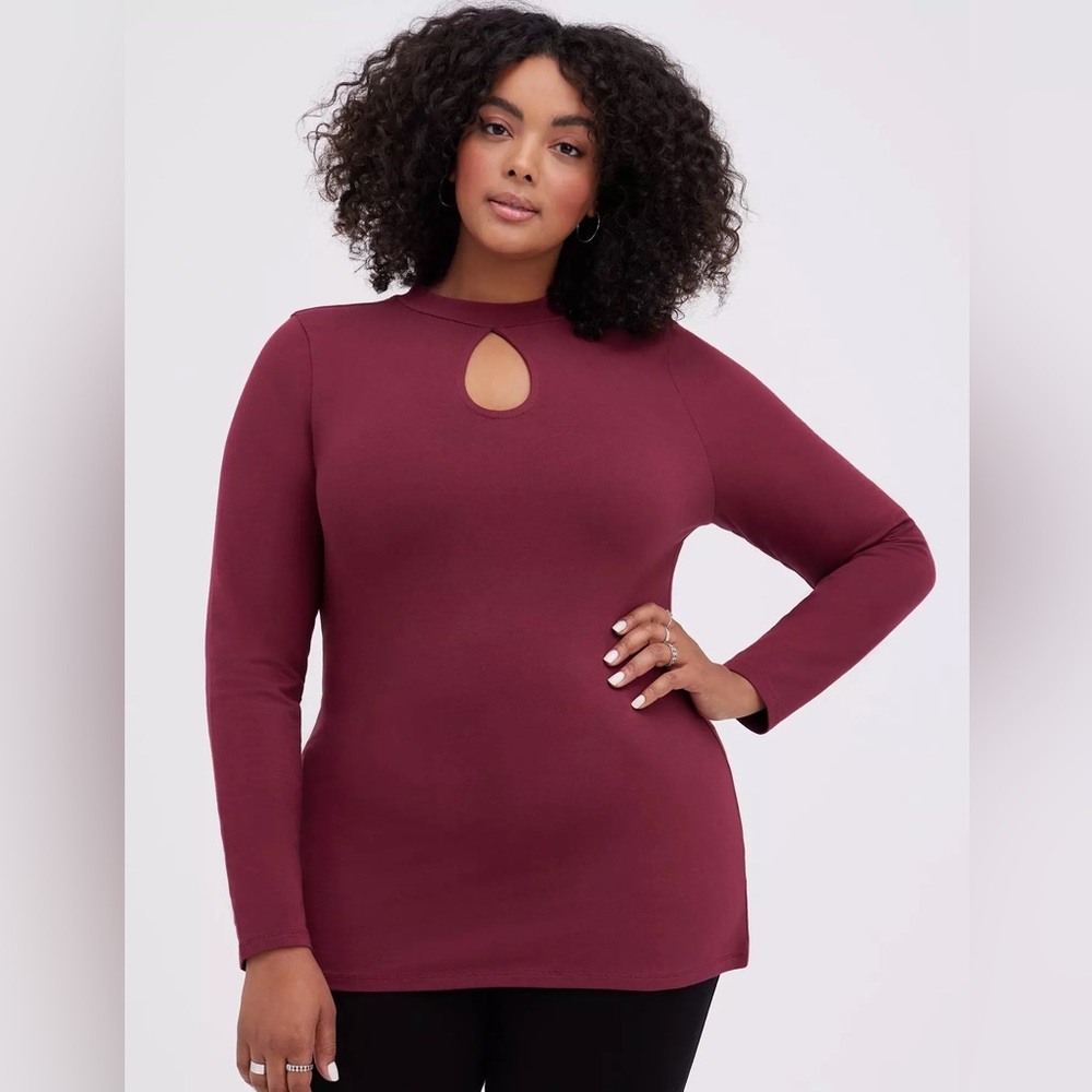 Torrid Foxy Mock Neck Keyhole Open Back Top